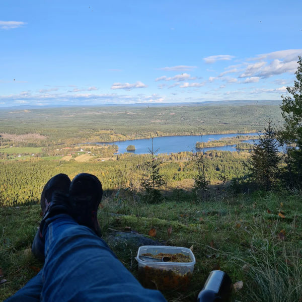 Fin utsikt över sjön Övre Brocken
